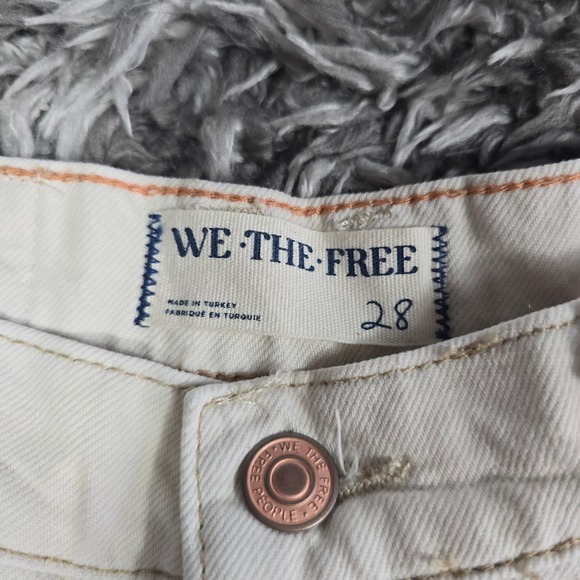 WE THE FREE Cream Good Luck Mid Rise Barrel Jeans Size 28 Boho - Picture 2 of 11